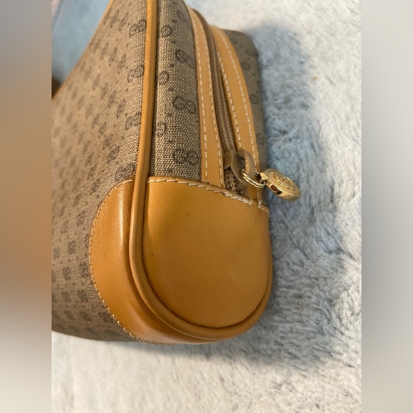 GUCCI Clutch/ Pouch - Picture 7 of 16